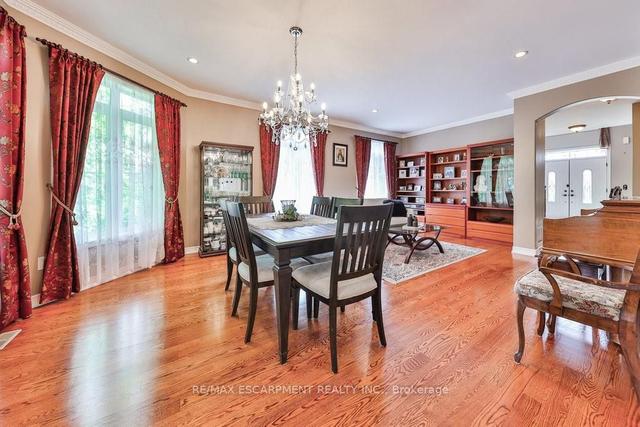 108 Danielson Crt, House detached with 4 bedrooms, 5 bathrooms and 7 parking in Mississauga ON | Image 39