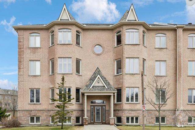 4 - 200 Rustic Hills Crescent, Condo with 2 bedrooms, 2 bathrooms and 2 parking in Ottawa ON | Image 1