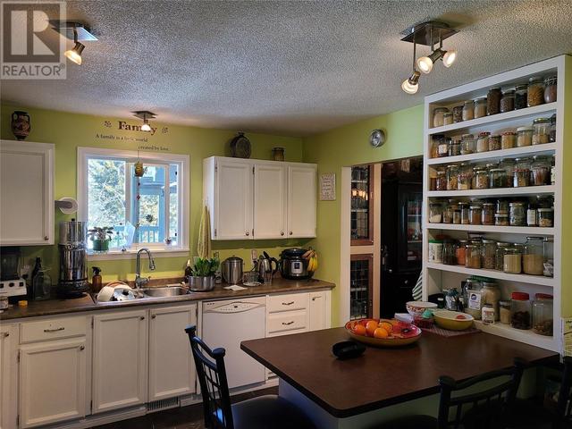 420 - 420 Mccurdy Road, House detached with 5 bedrooms, 4 bathrooms and 5 parking in Kelowna BC | Image 6