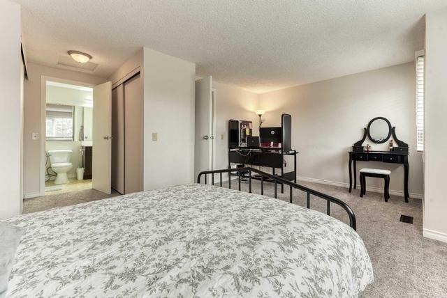 204 Queenston Heights Se, Home with 3 bedrooms, 1 bathrooms and 1 parking in Calgary AB | Image 23