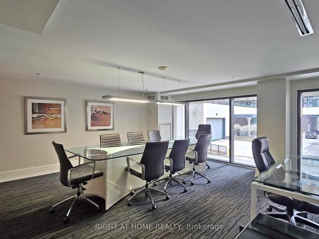 1702 - 111 Elizabeth St, Condo with 1 bedrooms, 1 bathrooms and 1 parking in Toronto ON | Image 30