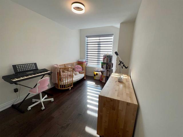 th 79 - 5 Augustus Terr, Townhouse with 3 bedrooms, 4 bathrooms and 2 parking in Toronto ON | Image 3