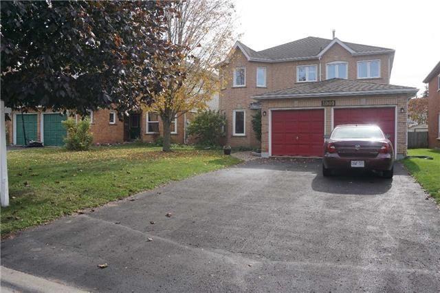 1001 Sandcliff Dr, House detached with 4 bedrooms, 5 bathrooms and 4 parking in Oshawa ON | Image 2
