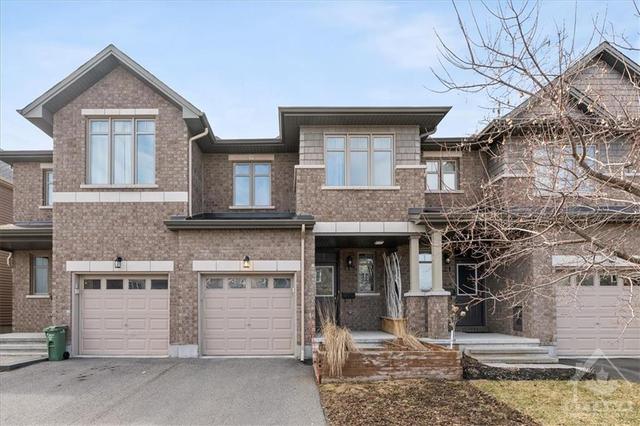 419 Haresfield Court, Townhouse with 3 bedrooms, 3 bathrooms and 3 parking in Ottawa ON | Image 1