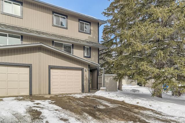 13 - 27 Silver Springs Drive Nw, Home with 3 bedrooms, 2 bathrooms and 2 parking in Calgary AB | Image 15