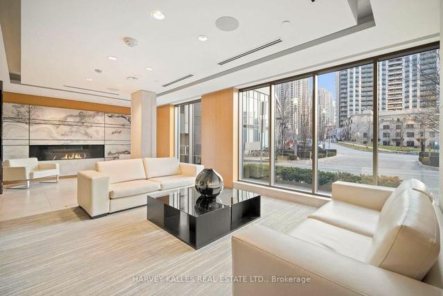 1027 - 120 Harrison Garden Blvd, Condo with 2 bedrooms, 2 bathrooms and 1 parking in Toronto ON | Image 17