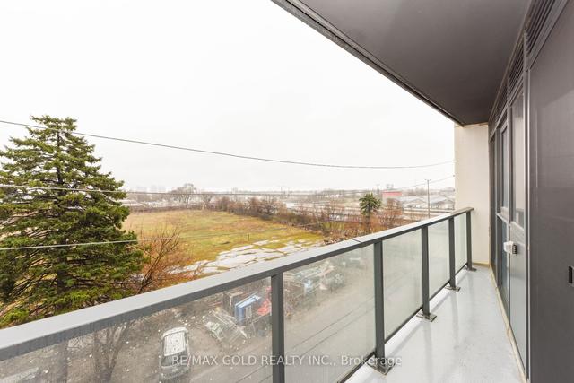420 - 36 Zorra St N, Condo with 2 bedrooms, 2 bathrooms and 1 parking in Toronto ON | Image 28