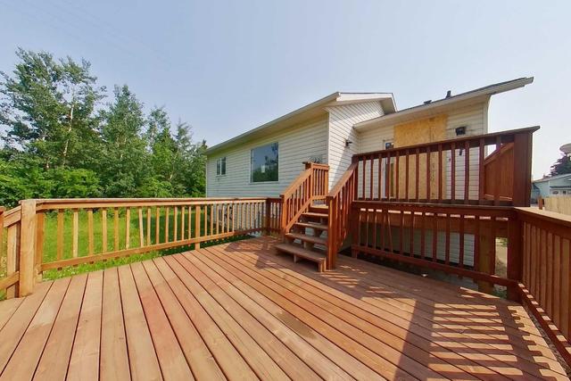 800 1a Avenue Sw, House detached with 5 bedrooms, 3 bathrooms and 4 parking in Slave Lake AB | Image 37