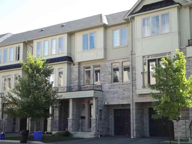 36 - 3038 Haines Rd, House attached with 3 bedrooms, 3 bathrooms and 1 parking in Mississauga ON | Image 1