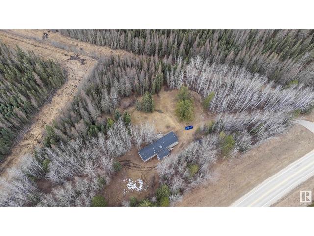 61132 - 763 Hi, House other with 3 bedrooms, 2 bathrooms and null parking in Barrhead County No. 11 AB | Image 40