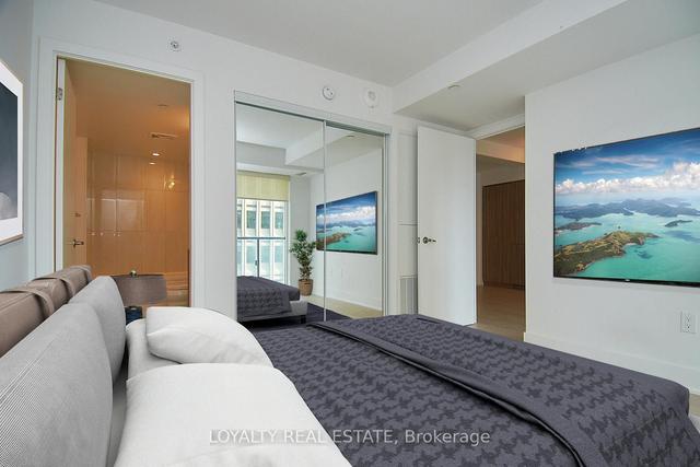 1509 - 955 Bay St, Condo with 2 bedrooms, 2 bathrooms and 1 parking in Toronto ON | Image 6