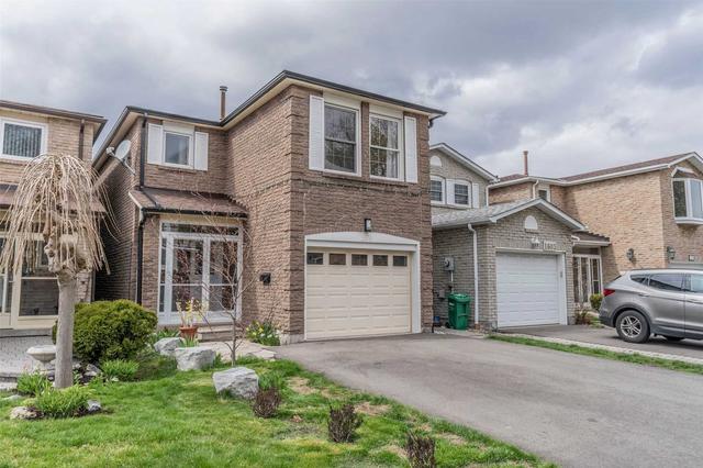 1599 Dewberry Cres, House detached with 4 bedrooms, 4 bathrooms and 3 parking in Mississauga ON | Image 1