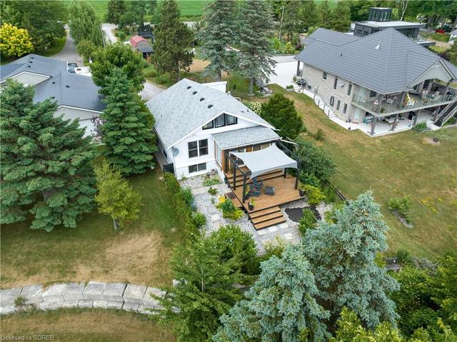 450 New Lakeshore Road, House detached with 2 bedrooms, 2 bathrooms and 9 parking in Norfolk County ON | Image 6
