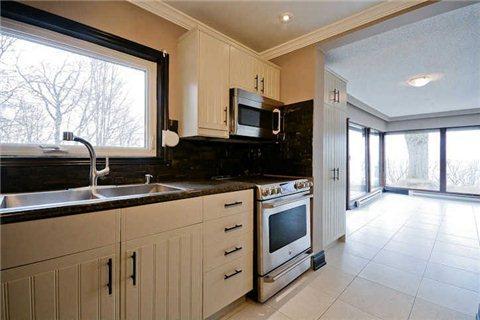 525 Bella Vista Dr, House detached with 3 bedrooms, 2 bathrooms and 10 parking in Pickering ON | Image 9