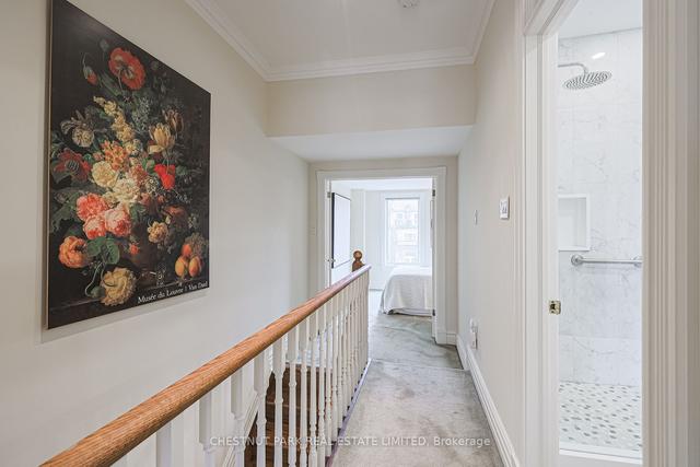99 Marlborough Ave, House attached with 2 bedrooms, 2 bathrooms and 1 parking in Toronto ON | Image 9