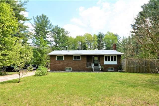1060 Baseline Rd, House detached with 3 bedrooms, 1 bathrooms and 6 parking in Gravenhurst ON | Image 1