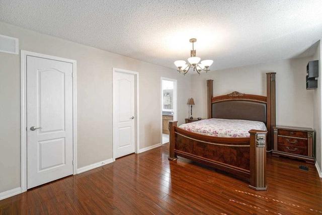 1 Lever Gate, House detached with 3 bedrooms, 3 bathrooms and 6 parking in Brampton ON | Image 18