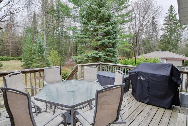 99 Antiquary Rd, House detached with 3 bedrooms, 1 bathrooms and 5 parking in Kawartha Lakes ON | Image 5