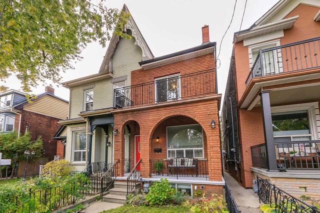 26 Curzon St, House semidetached with 3 bedrooms, 2 bathrooms and 0 parking in Toronto ON | Image 12