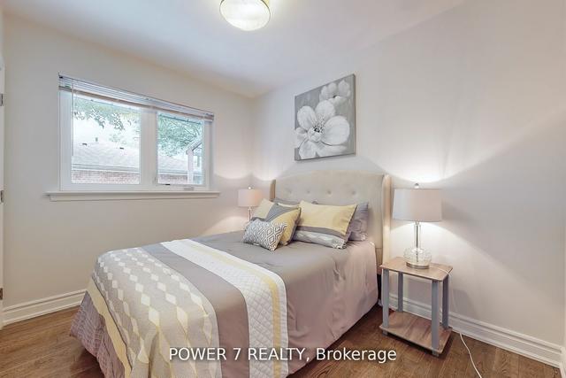 3 Fleetwell Crt S, House detached with 3 bedrooms, 3 bathrooms and 8 parking in Toronto ON | Image 9