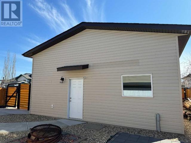 6315 - 60 Streetclose, House detached with 3 bedrooms, 2 bathrooms and 3 parking in Ponoka AB | Image 39
