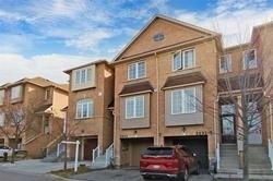 3293 Redpath Circ, House attached with 3 bedrooms, 3 bathrooms and 2 parking in Mississauga ON | Image 12