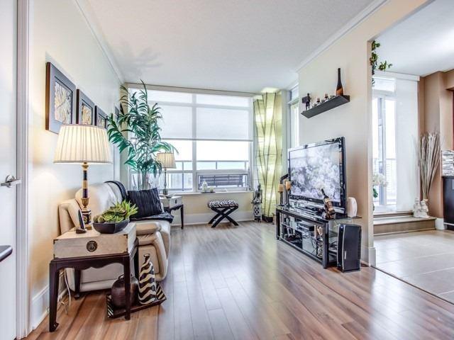 1004 - 181 Wynford Dr, Condo with 2 bedrooms, 2 bathrooms and 2 parking in Toronto ON | Image 5