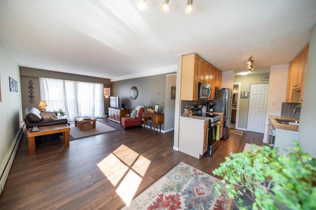 201 - 51 Ridgemont Drive, Condo with 2 bedrooms, 1 bathrooms and null parking in Fernie BC | Image 5