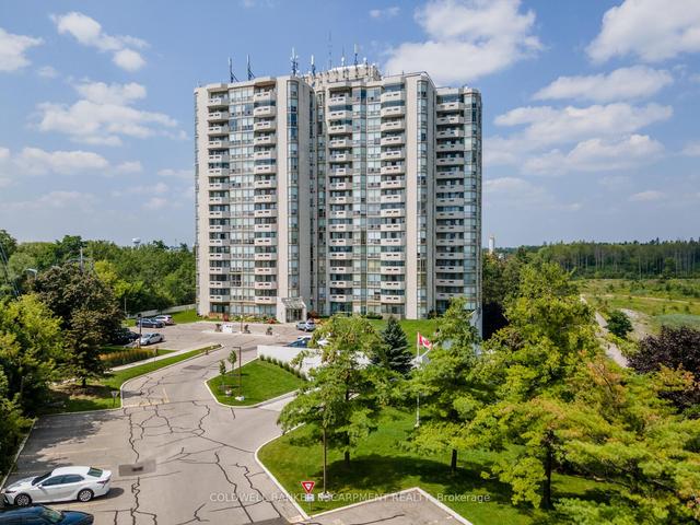 1104 - 20 Mcfarlane Dr, Condo with 1 bedrooms, 2 bathrooms and 1 parking in Halton Hills ON | Image 1