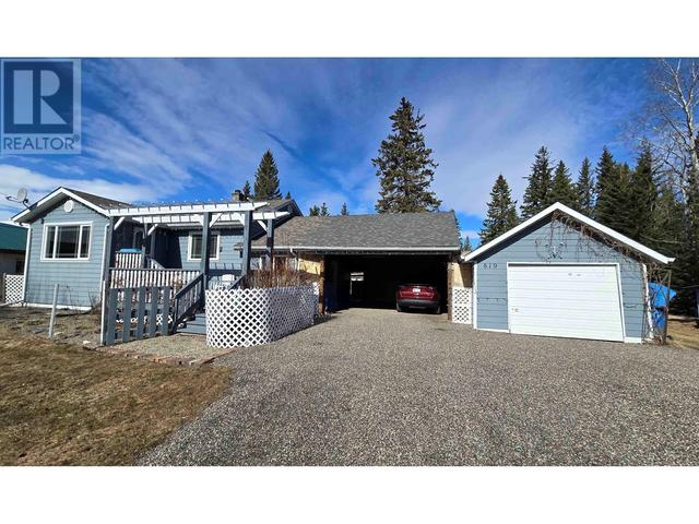 819 Bridge Road, House detached with 2 bedrooms, 1 bathrooms and null parking in McBride BC | Image 1