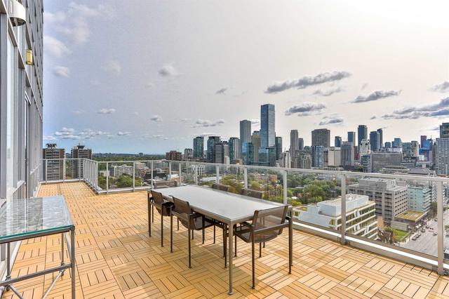 ph 2 - 170 Avenue Rd, Condo with 3 bedrooms, 4 bathrooms and 3 parking in Toronto ON | Image 24