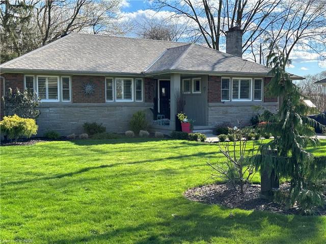 6040 Clare Crescent, House detached with 3 bedrooms, 2 bathrooms and 4 parking in Niagara Falls ON | Image 18
