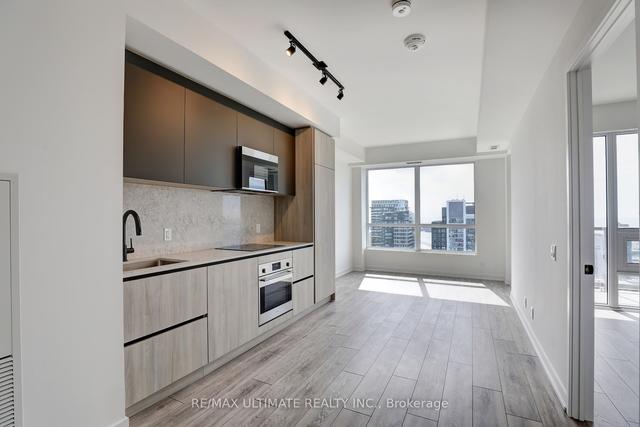 4908 - 108 Peter St, Condo with 1 bedrooms, 2 bathrooms and 1 parking in Toronto ON | Image 5