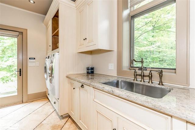 3 - 4805 Muskoka District 169 Road, House detached with 6 bedrooms, 3 bathrooms and 20 parking in Muskoka Lakes ON | Image 17