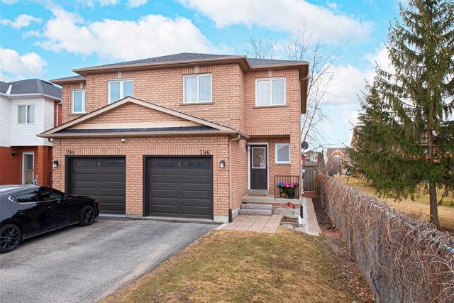 796 Puck's Pl, House semidetached with 3 bedrooms, 4 bathrooms and 3 parking in Newmarket ON | Image 1
