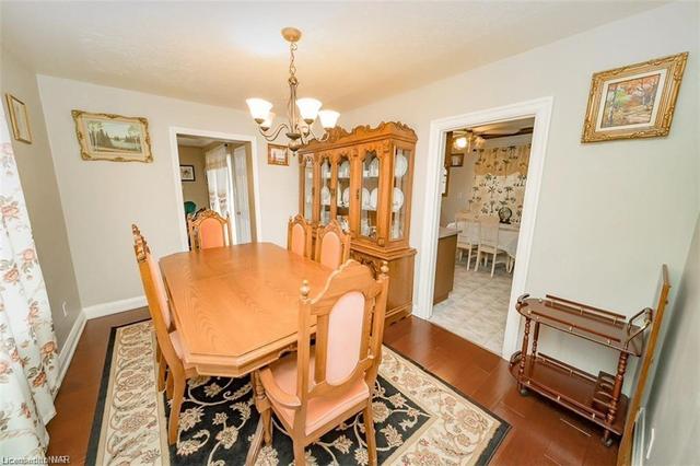 6198 Delaware Street, House detached with 2 bedrooms, 3 bathrooms and 6 parking in Niagara Falls ON | Image 22