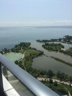 3711 - 20 Shore Breeze Dr, Condo with 1 bedrooms, 1 bathrooms and 1 parking in Toronto ON | Image 2