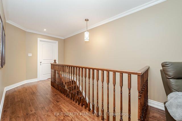 483 Vodden St E, House attached with 3 bedrooms, 3 bathrooms and 1 parking in Brampton ON | Image 18