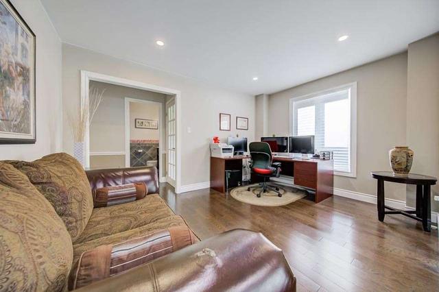 89 Tilman Circ, House detached with 4 bedrooms, 4 bathrooms and 6 parking in Markham ON | Image 11
