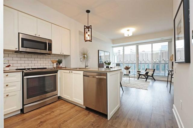 1004 - 30 Roehampton Ave, Condo with 1 bedrooms, 1 bathrooms and 0 parking in Toronto ON | Image 23