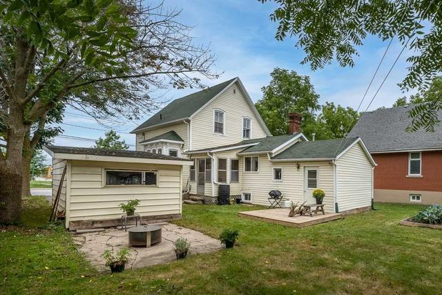 382 Main St, House detached with 3 bedrooms, 2 bathrooms and 3 parking in Prince Edward County ON | Image 15