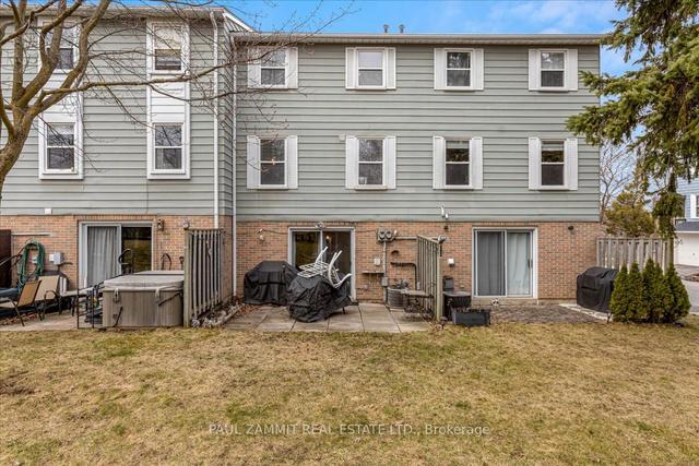 1986 John St, Townhouse with 3 bedrooms, 2 bathrooms and 2 parking in Markham ON | Image 17