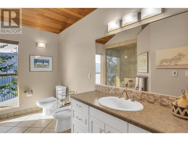 1238 Kyndree Court, House detached with 2 bedrooms, 4 bathrooms and 11 parking in Kelowna BC | Image 33