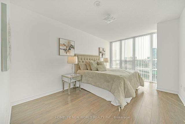 1517 - 25 Lower Simcoe St, Condo with 2 bedrooms, 2 bathrooms and 1 parking in Toronto ON | Image 19