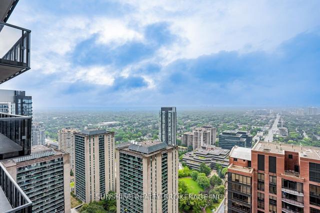 2122 - 5 Sheppard Ave E, Condo with 2 bedrooms, 2 bathrooms and 1 parking in Toronto ON | Image 35