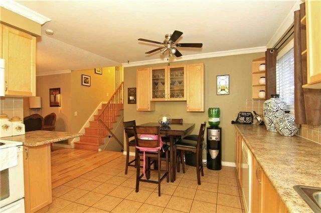8 Trewartha Cres, House detached with 4 bedrooms, 2 bathrooms and 4 parking in Brampton ON | Image 10
