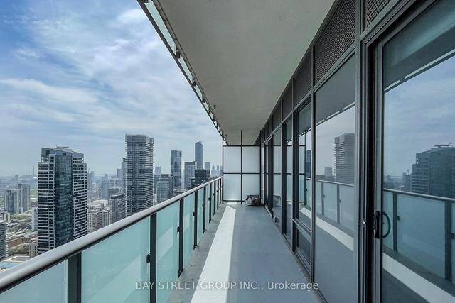4609 - 1080 Bay St, Condo with 2 bedrooms, 2 bathrooms and 1 parking in Toronto ON | Image 13