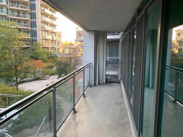 216 - 2119 Lake Shore Blvd W, Condo with 2 bedrooms, 2 bathrooms and 1 parking in Toronto ON | Image 19