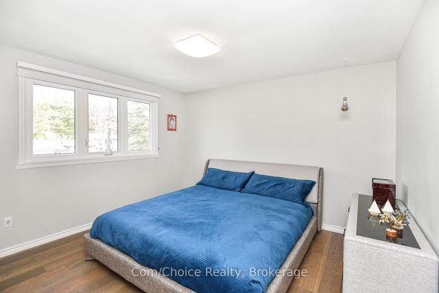 6 Johnston Ave, House detached with 3 bedrooms, 3 bathrooms and 8 parking in Hamilton ON | Image 12