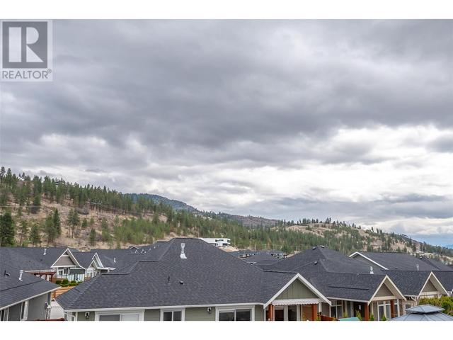 2126 Lawrence Avenue, House detached with 5 bedrooms, 4 bathrooms and 5 parking in Penticton BC | Image 30